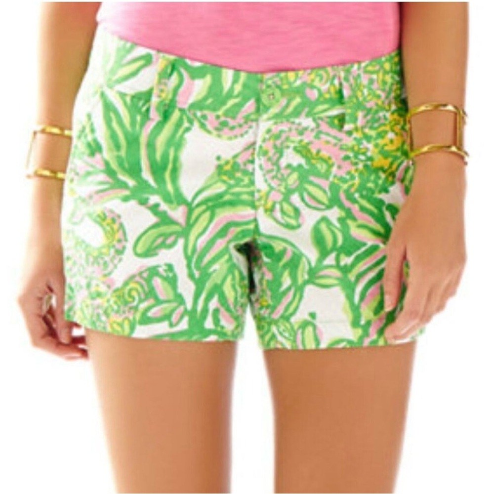 Lilly Pulitzer Resort White Seeing Pink Elephants Callahan Shorts Size 00 EUC